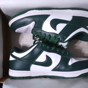 Michigan state Nike low dunks